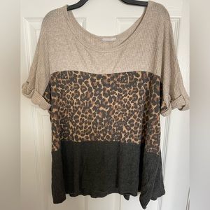 Chic Soul Cheetah top